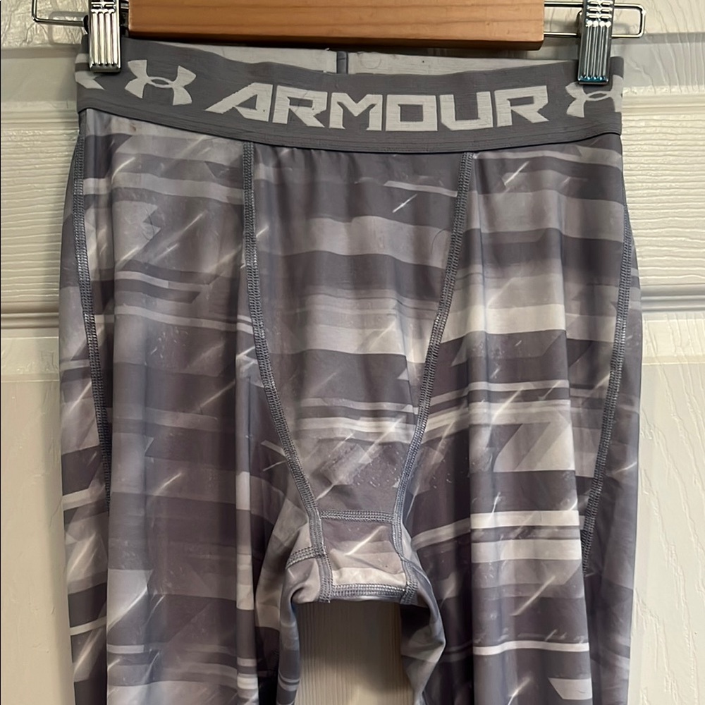 Under Armour Men's Gray Patterned Compression Pan… - image 2